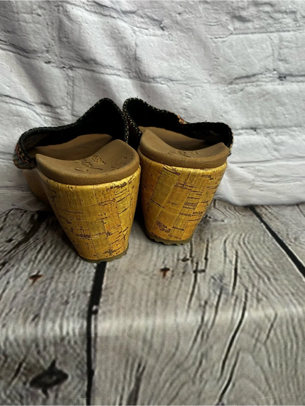 Skechers Beverlee Thick Rainbow Strappy Wedge Sandals Womens Sz 7 Woven Cork EUC